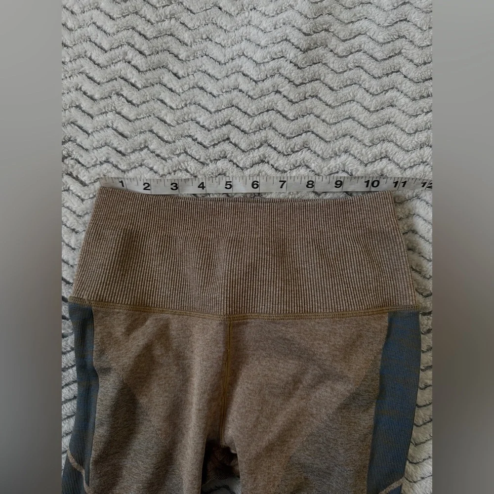 Alo Yoga Beige/green 7/8 High Waist Seamless Tempo Leggings Sz XS